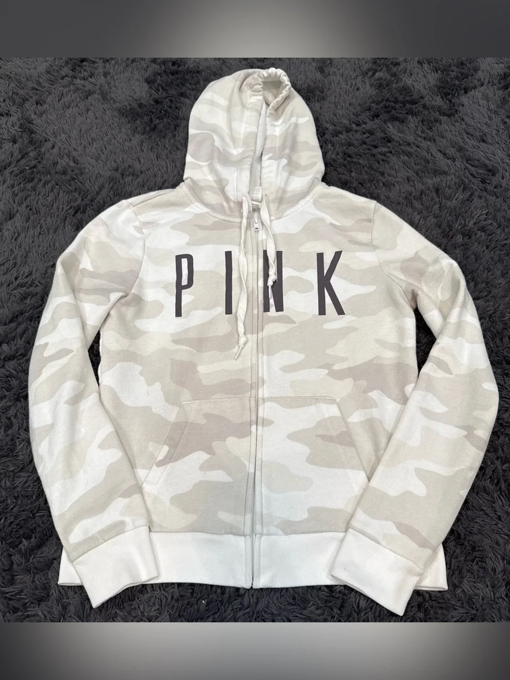 Victoria’s Secret LOVE PINK Gray and Beige Camo Zip Hoodie & Jogger Set - Picture 2 of 6